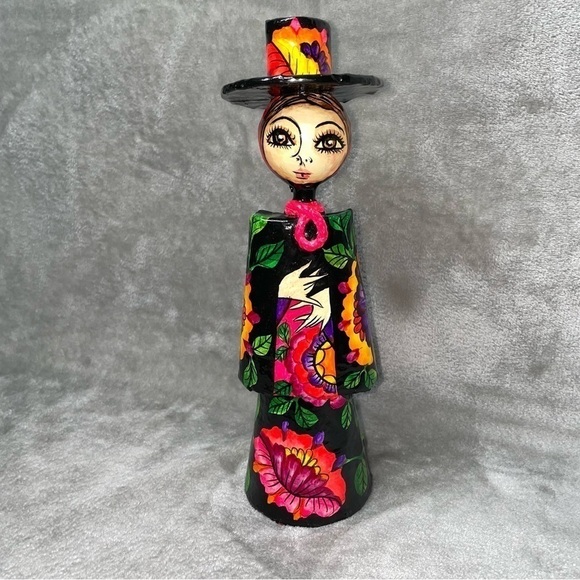 Vintage Abelardo Ruiz Papier Mache Mexican Folk Art Candle Holder Top Hat Lady